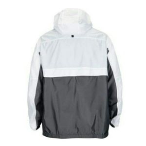 under armour subsurface windbreaker